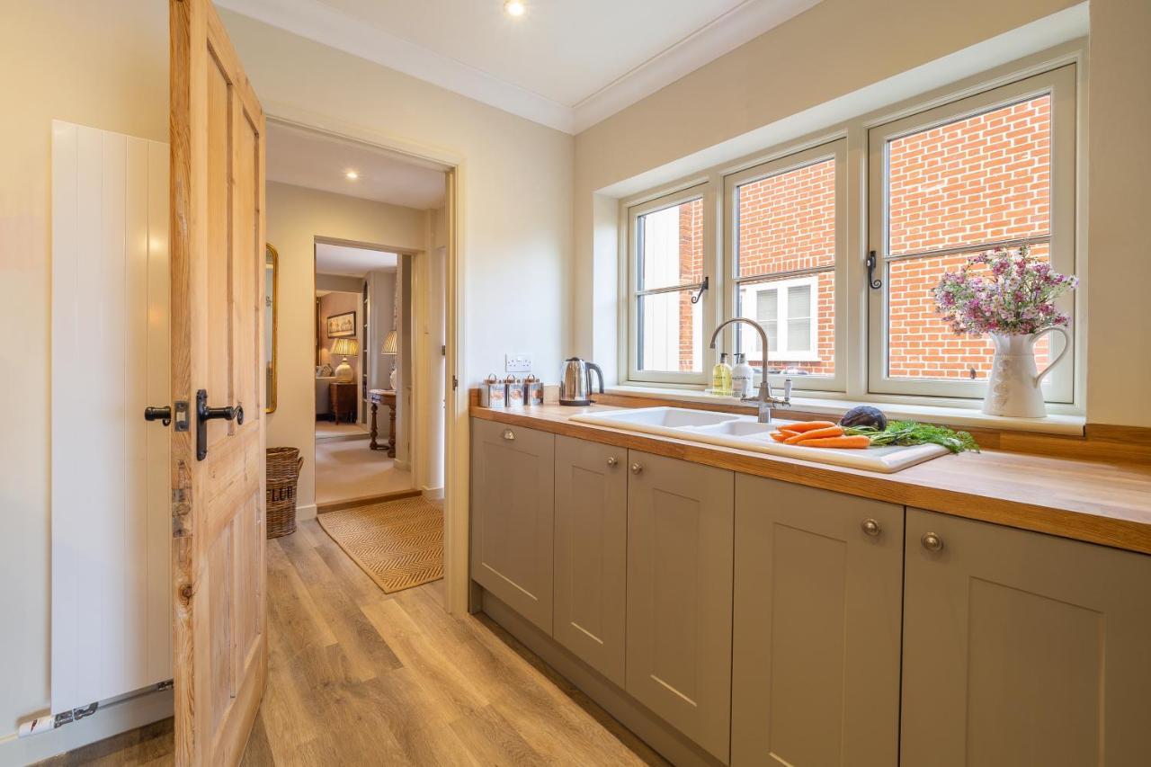 Immaculate Luxury Retreat In Pretty Village With Great Pubs - Box Valley Cottage Stoke by Nayland Eksteriør billede