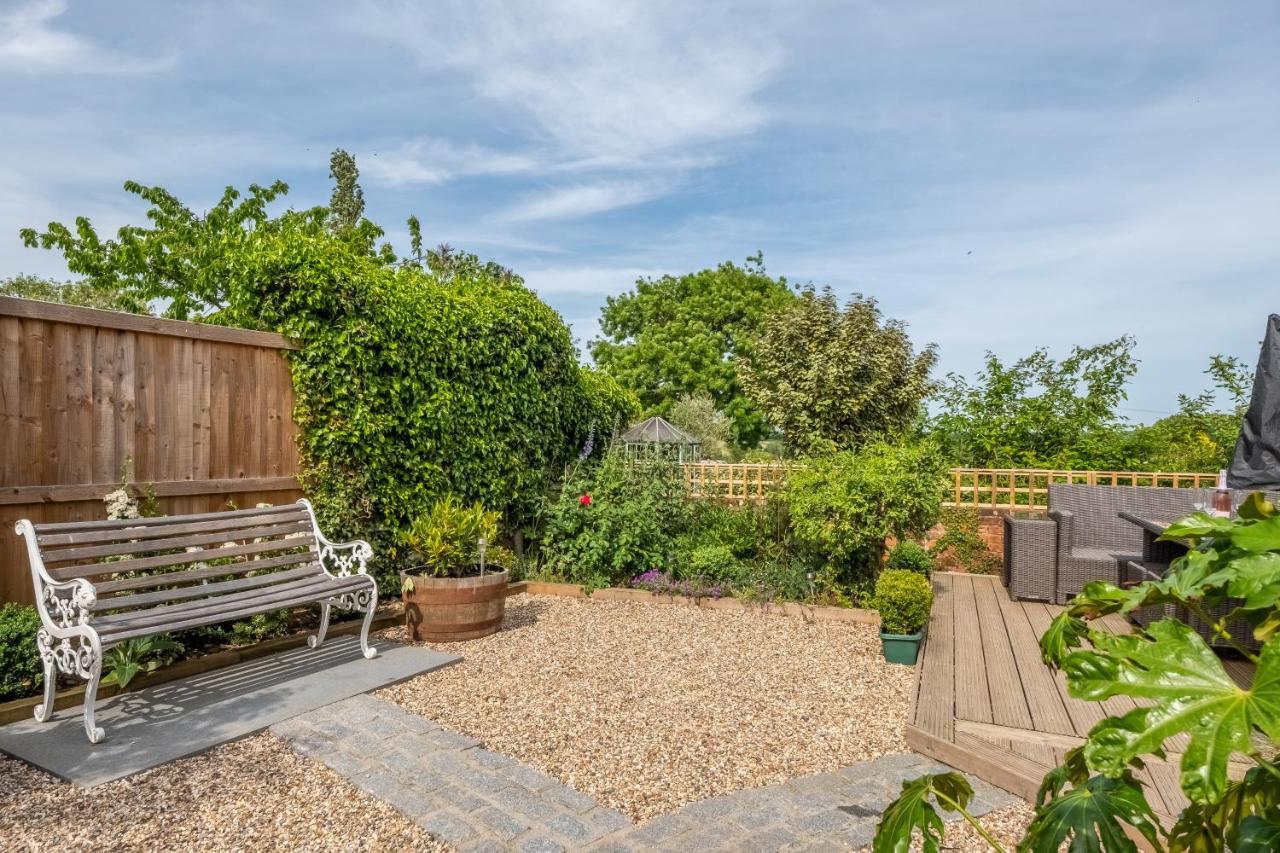 Immaculate Luxury Retreat In Pretty Village With Great Pubs - Box Valley Cottage Stoke by Nayland Eksteriør billede